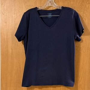 L.L. Bean Dark Blue V-Neck Short Sleeve Tee